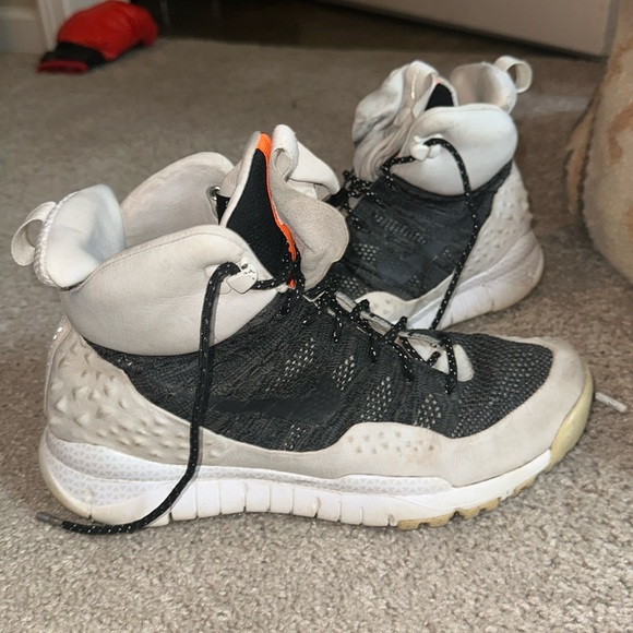 nike men's lupinek flyknit boot